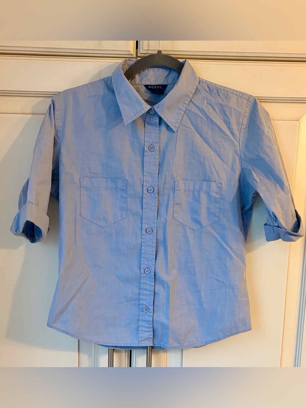 Y2K Guess Light Blue Casual Button-Down Shirt. Medium. 100% Cotton.